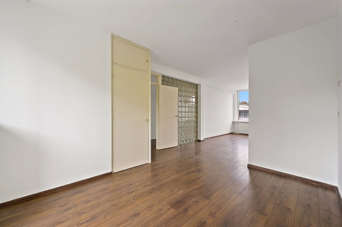 Foto 14 van Van der Lelijstraat 15-III