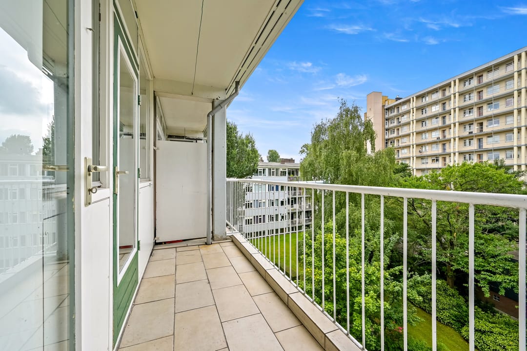 Foto 16 van Van der Lelijstraat 15-III