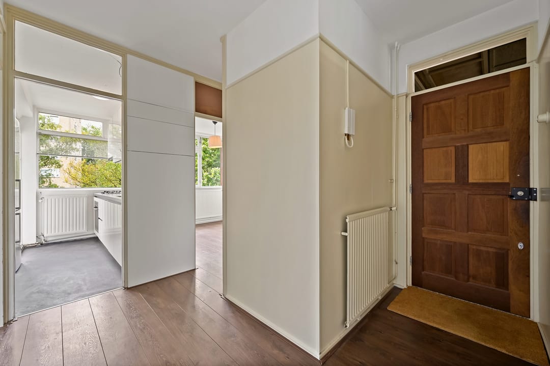 Foto 22 van Van der Lelijstraat 15-III