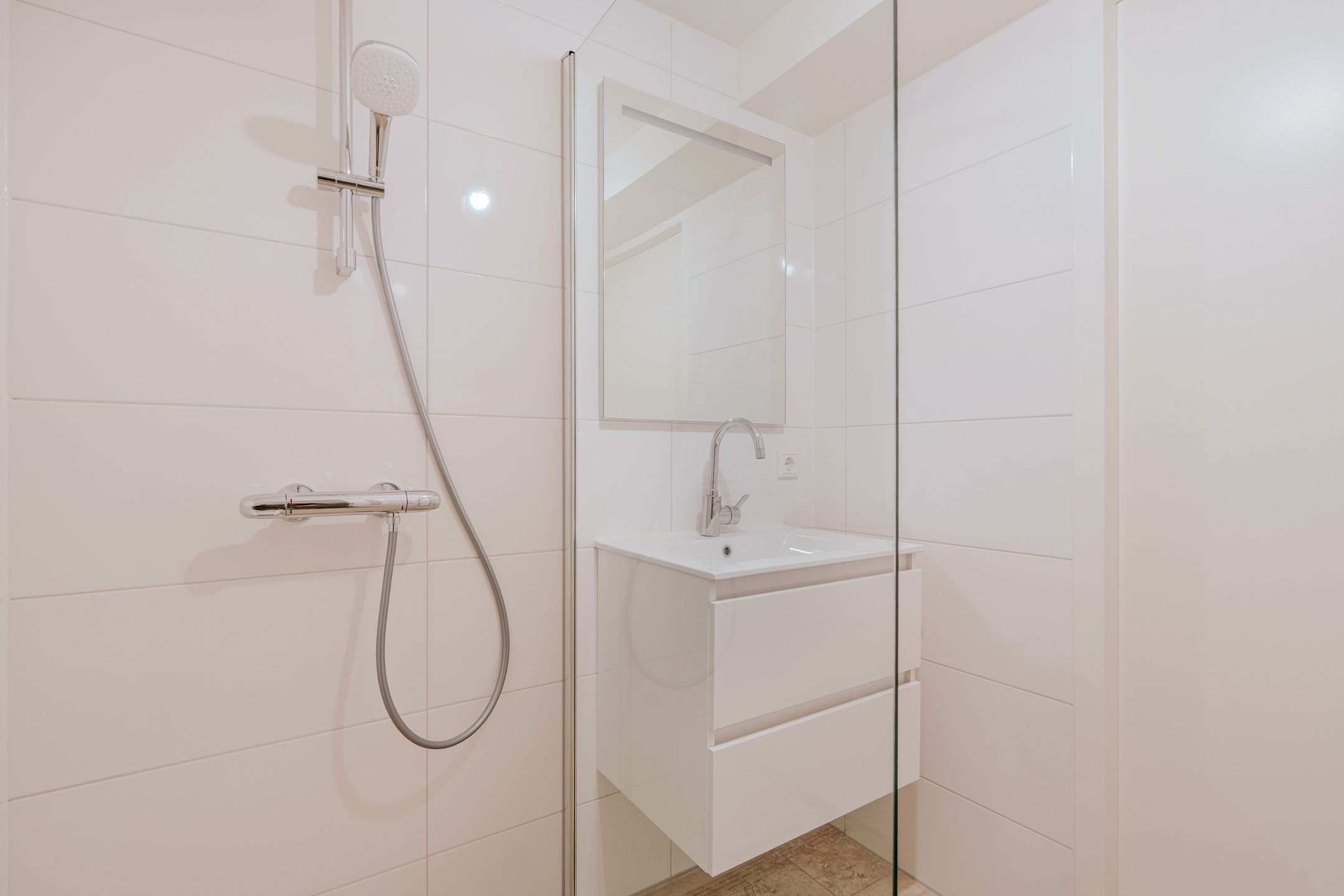 Foto 15 van Kanaalstraat 29-4