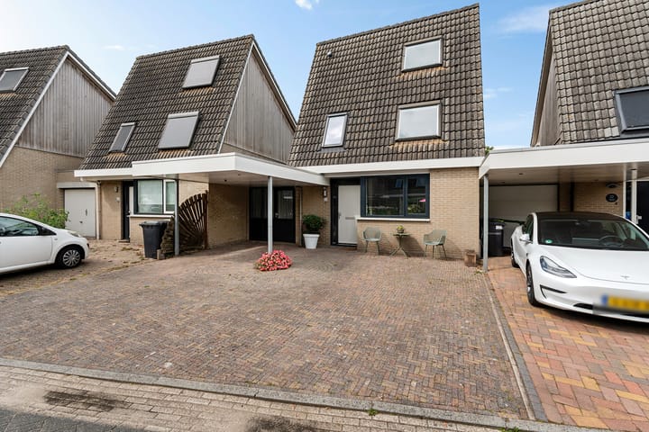 Photo 2 of Watersnip 23