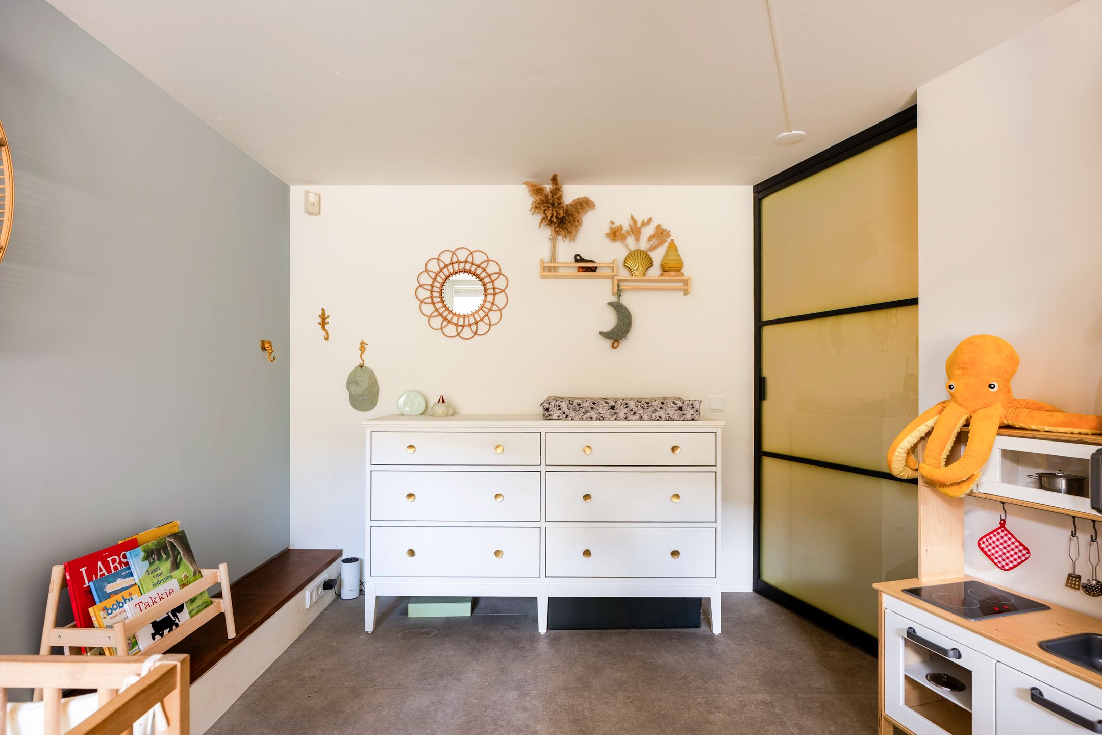 Foto 27 van van Nispenstraat 230