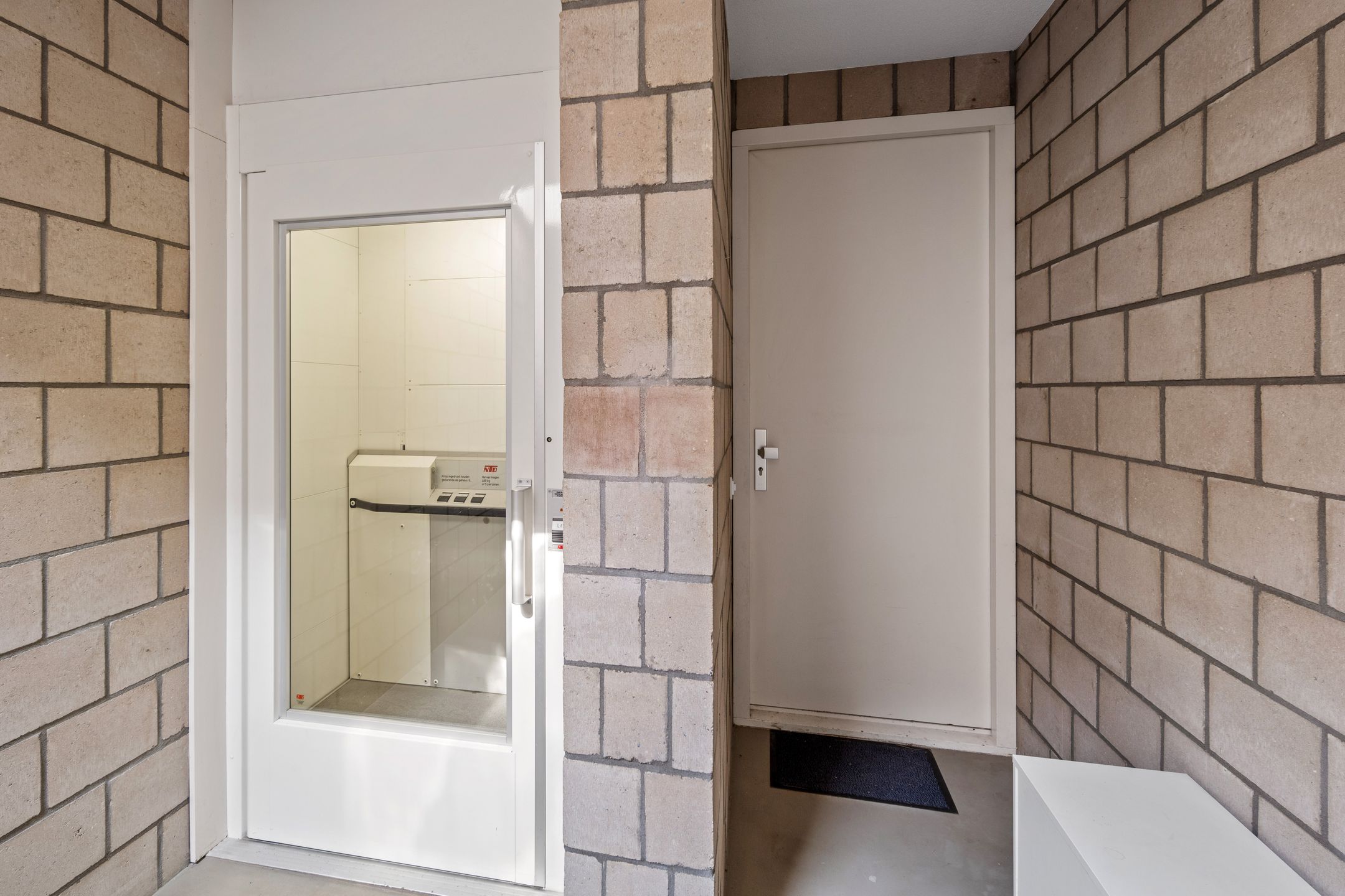 Foto 27 van Voorstraat 56-B