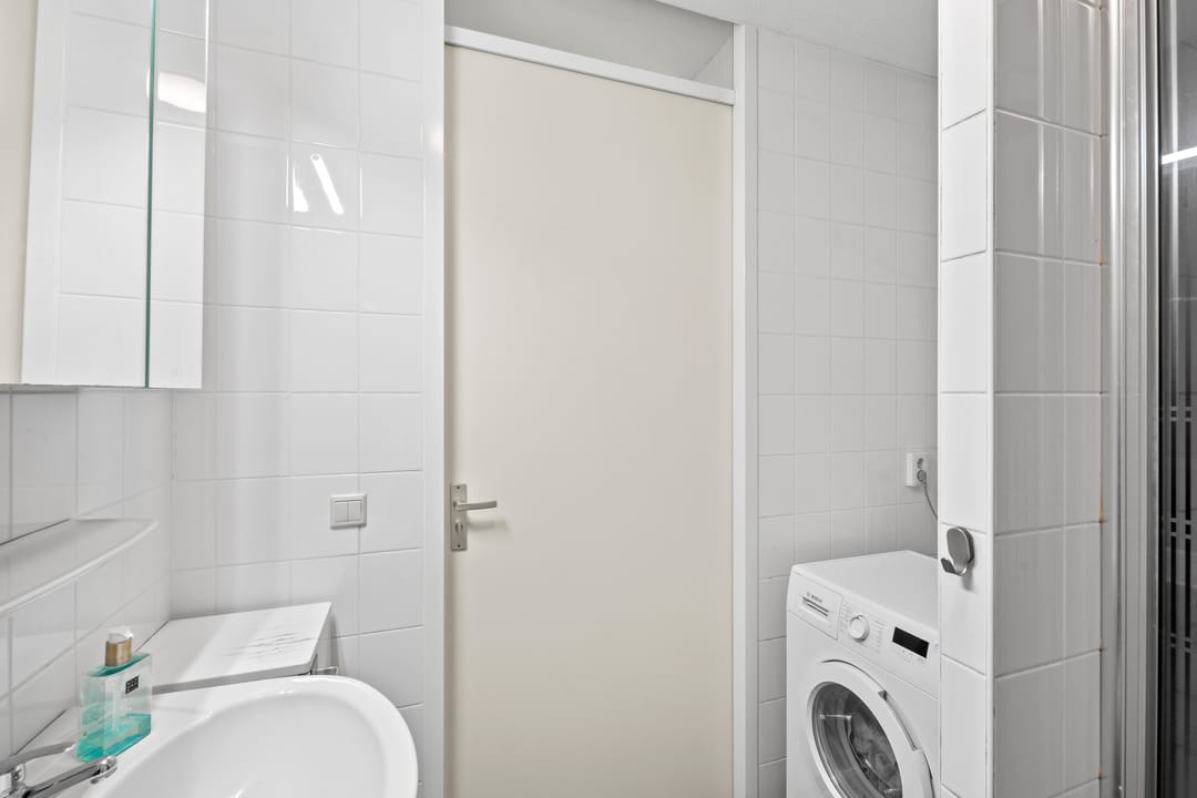 Foto 22 van Voorstraat 56-B