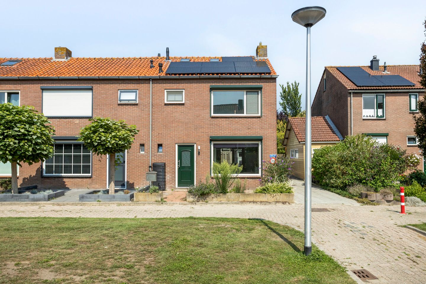 Photo 5 of Van Vollenhovenstraat 7