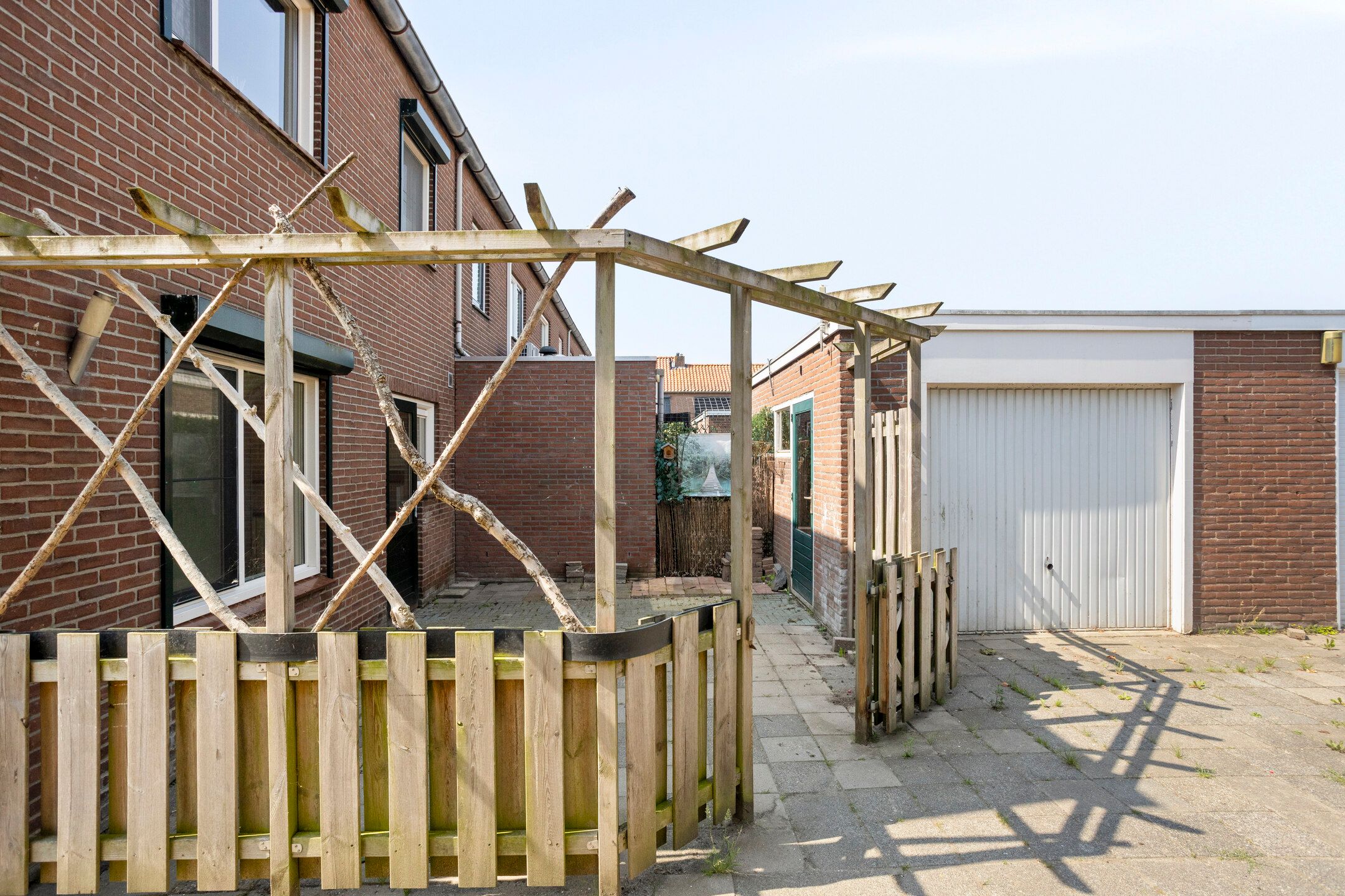 Photo 27 of Van Vollenhovenstraat 7