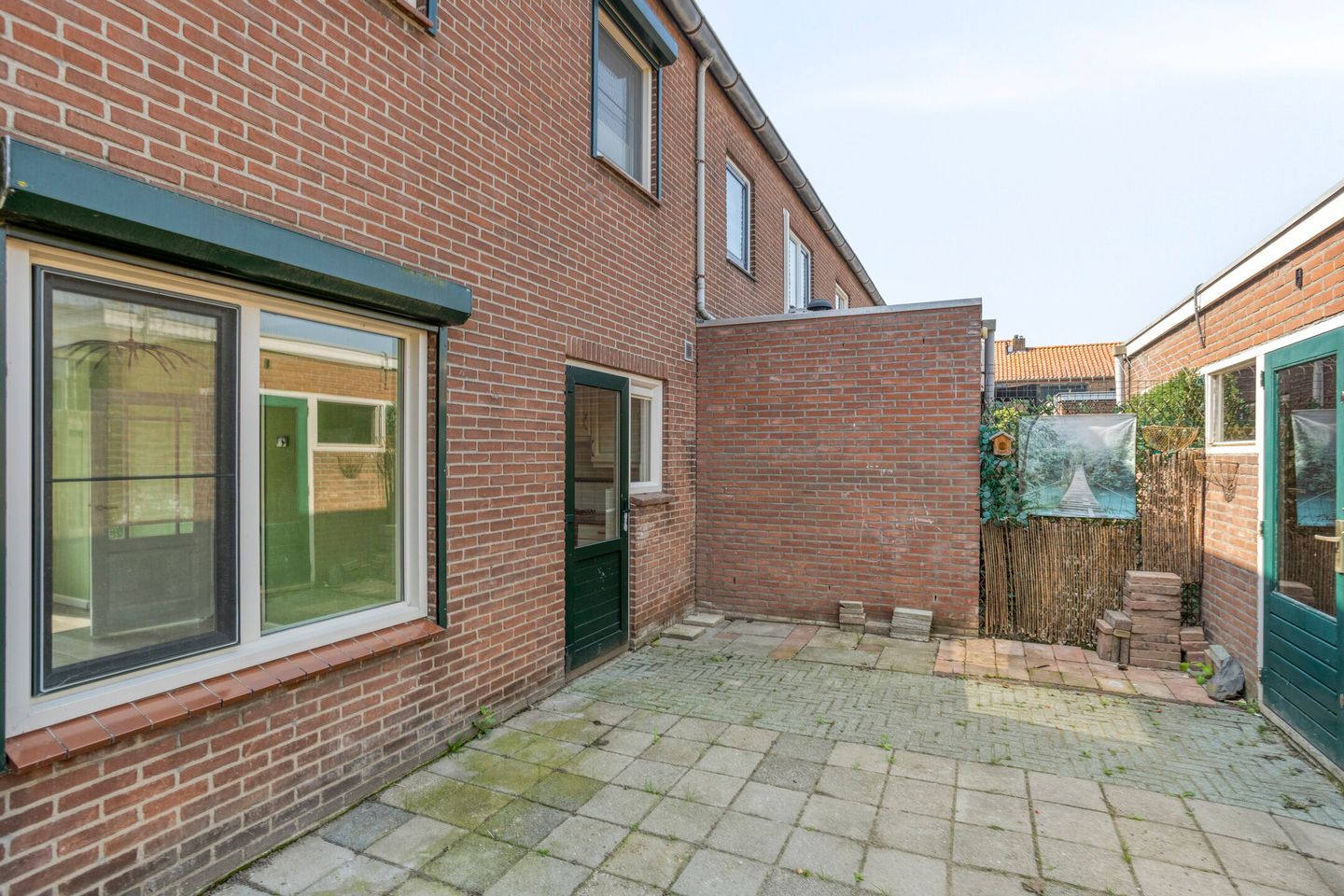 Photo 29 of Van Vollenhovenstraat 7