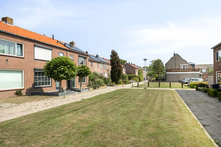 Foto 30 van Van Vollenhovenstraat 7