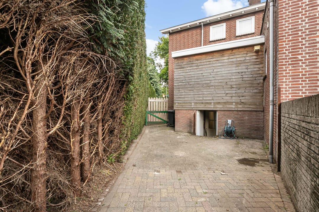 Photo 23 of Dorpsstraat 64