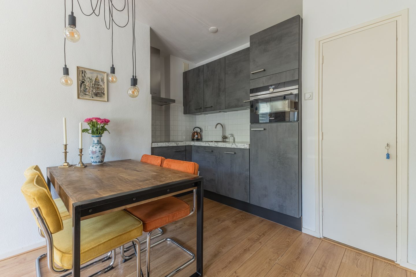 Foto 10 van Van Nijenrodeweg 153