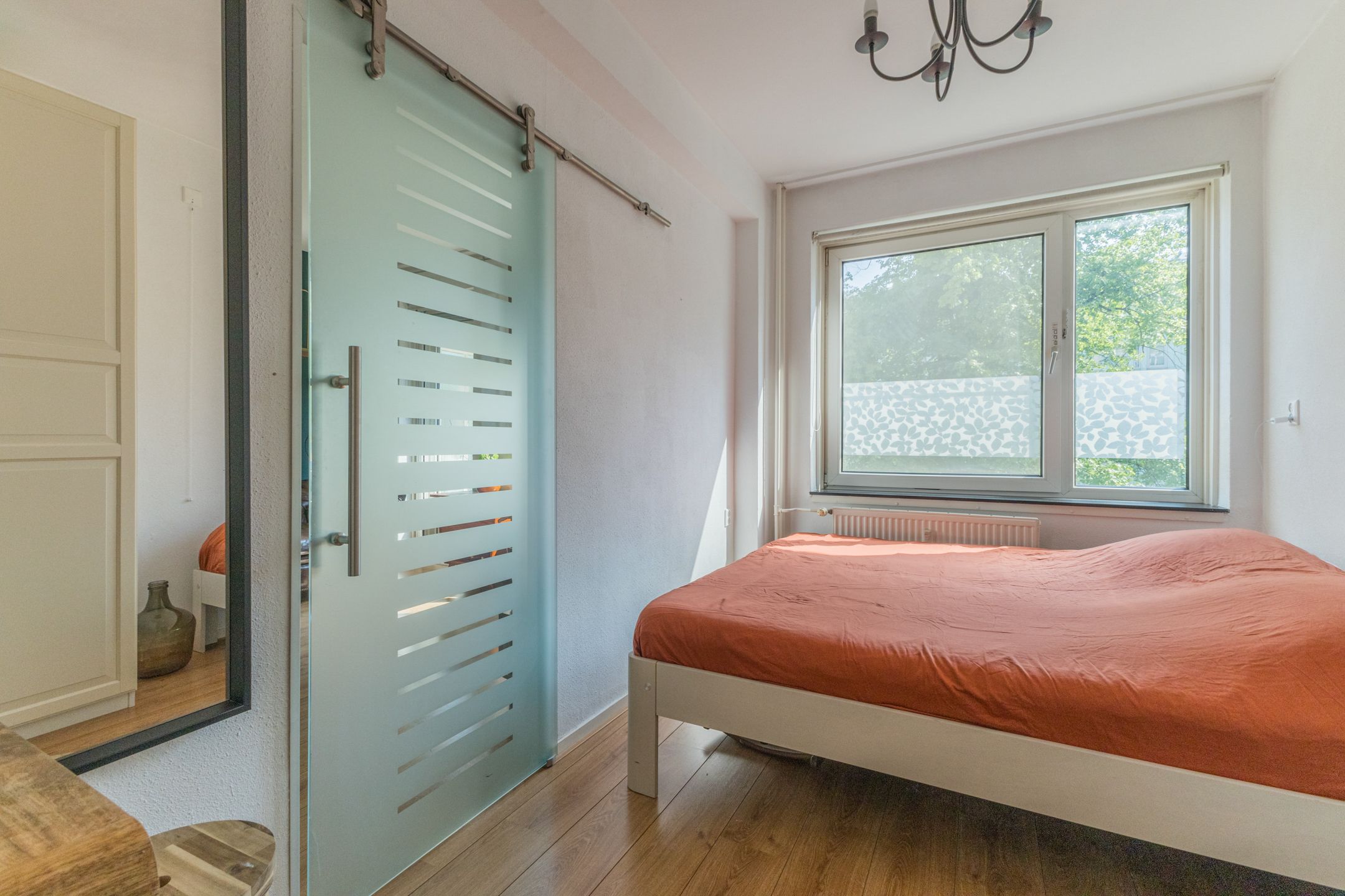 Foto 12 van Van Nijenrodeweg 153