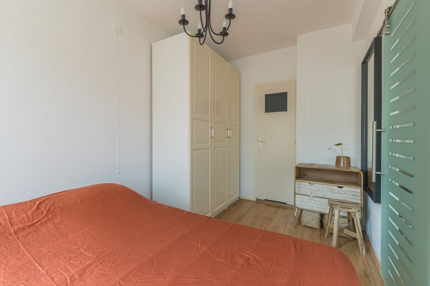 Foto 14 van Van Nijenrodeweg 153