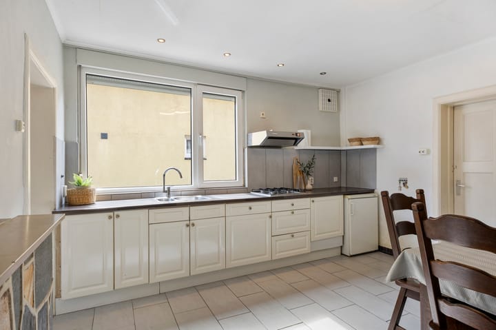 Photo 17 of Houtstraat 88