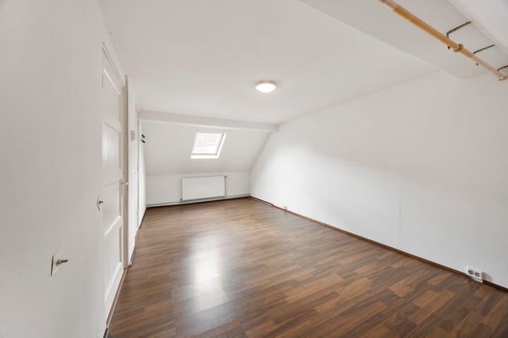 Photo 31 of Houtstraat 88