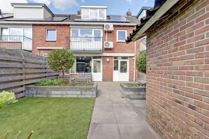 Foto 2 van Cort van der Lindenlaan 7