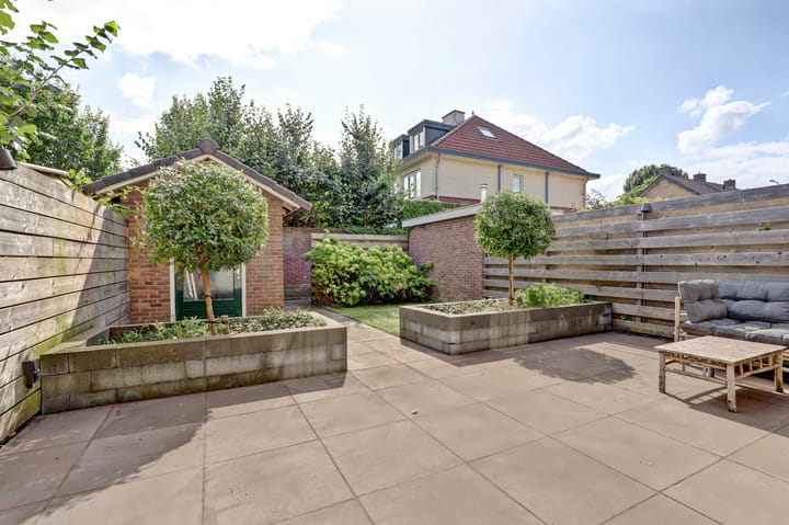 Foto 14 van Cort van der Lindenlaan 7