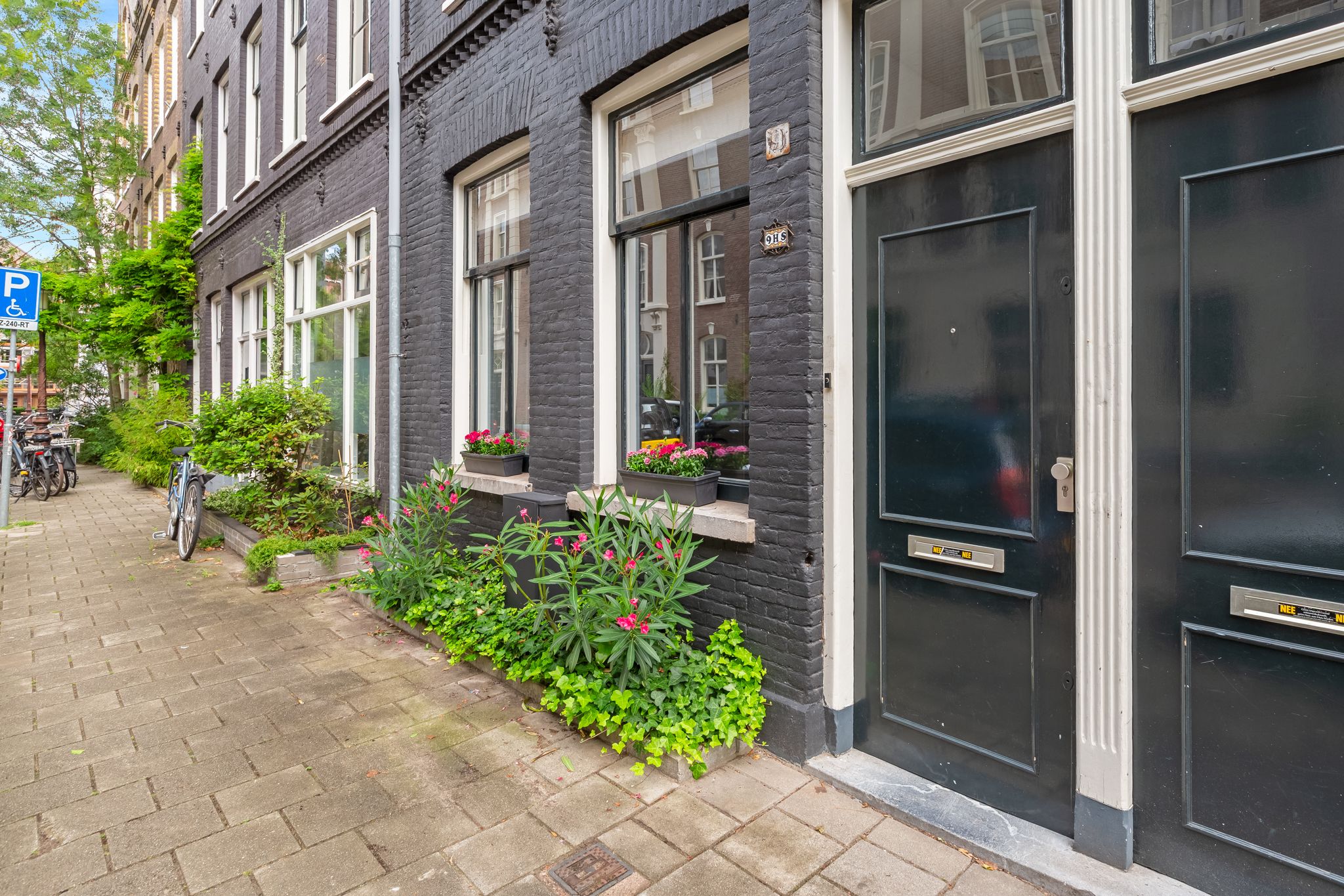 Photo 21 of Huidekoperstraat 9-H