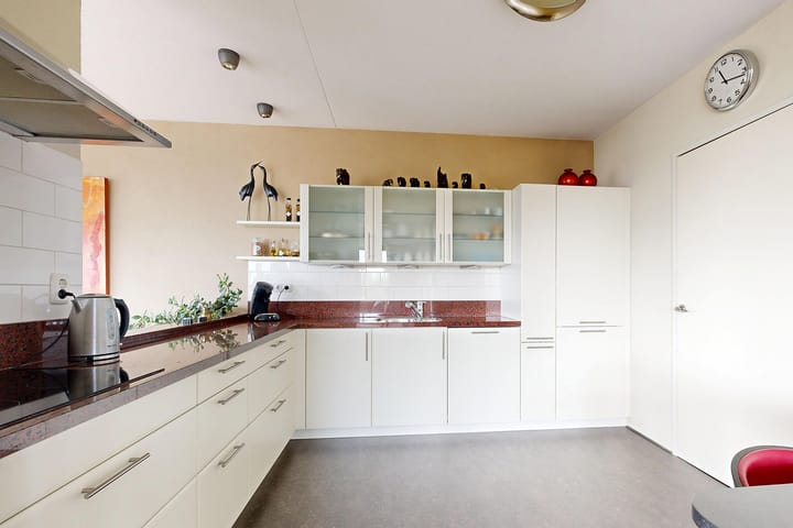 Foto 3 van IJshof 12