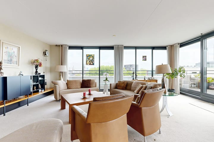 Foto 12 van IJshof 12