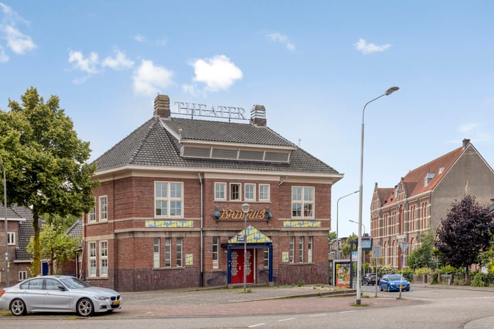 Foto 29 van van Langeveldstraat 17