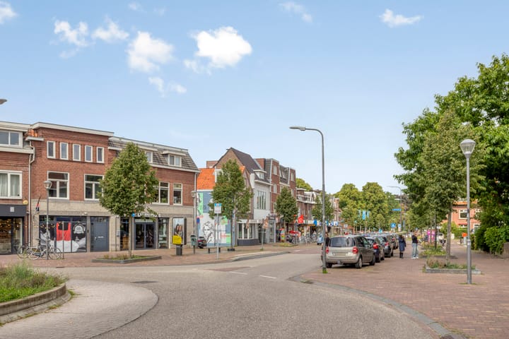 Foto 30 van van Langeveldstraat 17