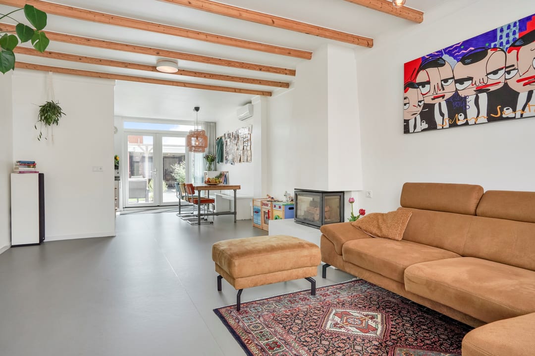 Photo 2 of Pater Ruttenstraat 42