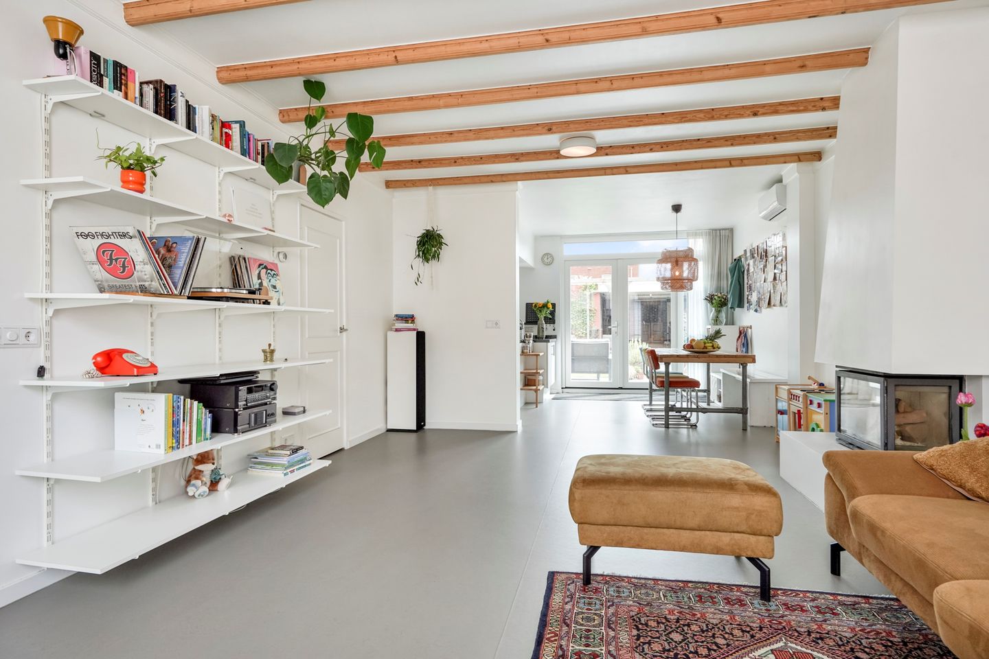 Photo 5 of Pater Ruttenstraat 42