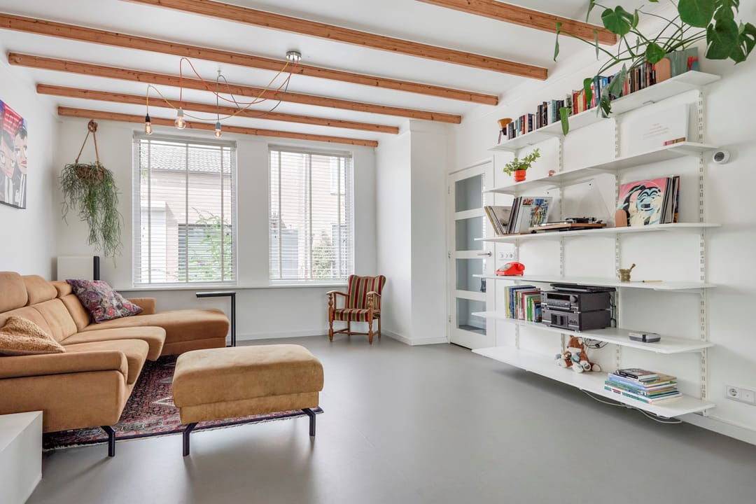 Photo 7 of Pater Ruttenstraat 42