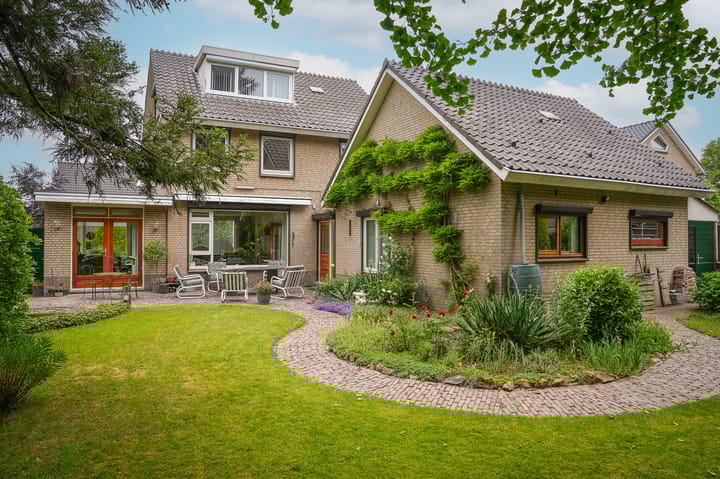 Foto 1 van Stationsstraat 9