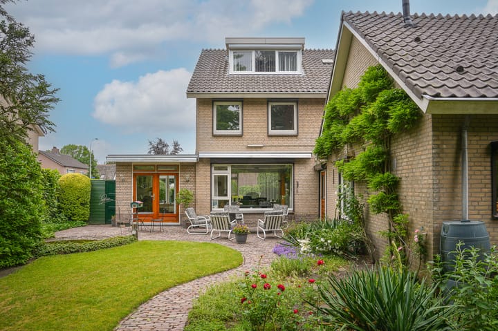 Foto 40 van Stationsstraat 9