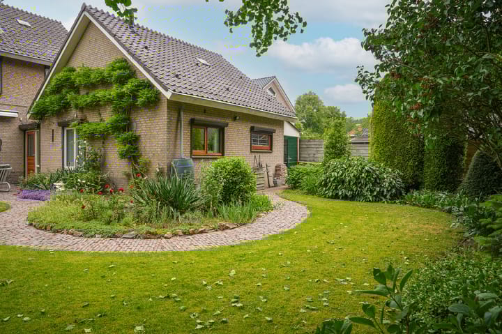 Foto 42 van Stationsstraat 9