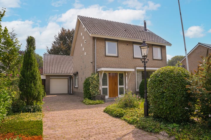 Foto 55 van Stationsstraat 9