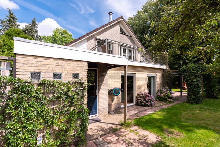 Foto 43 van Johan Buziaustraat 7