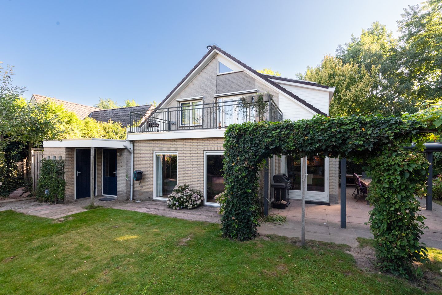 Foto 49 van Johan Buziaustraat 7