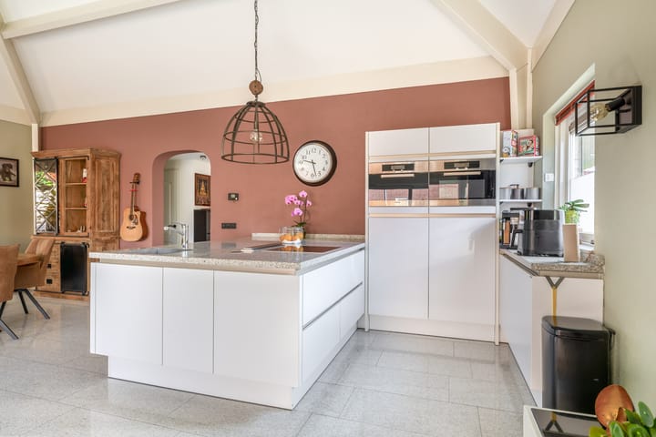 Photo 3 of Schokkerstraat 39