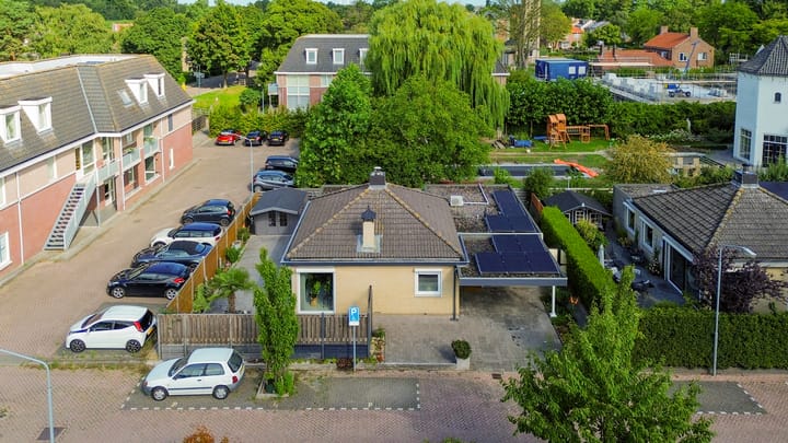 Photo 35 of Schokkerstraat 39