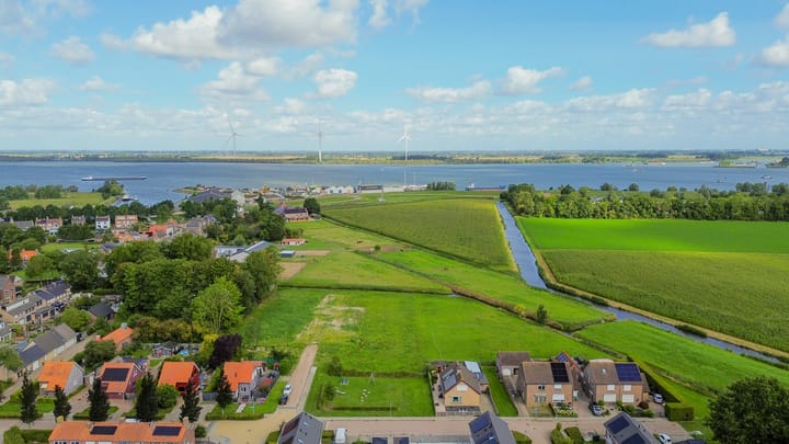 Photo 41 of Schokkerstraat 39