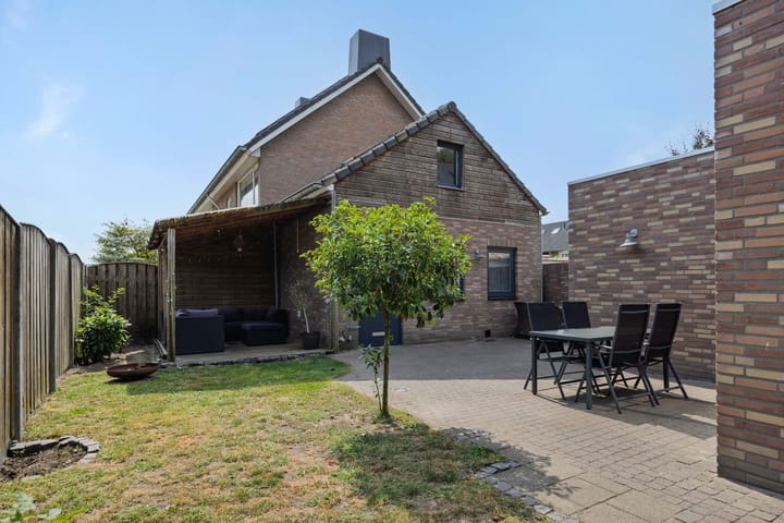 Foto 35 van Schommerveld 52