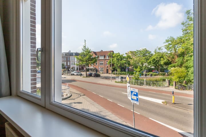 Foto 8 van Mecklenburglaan 20-B