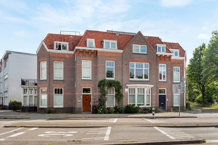 Foto 29 van Mecklenburglaan 20-B