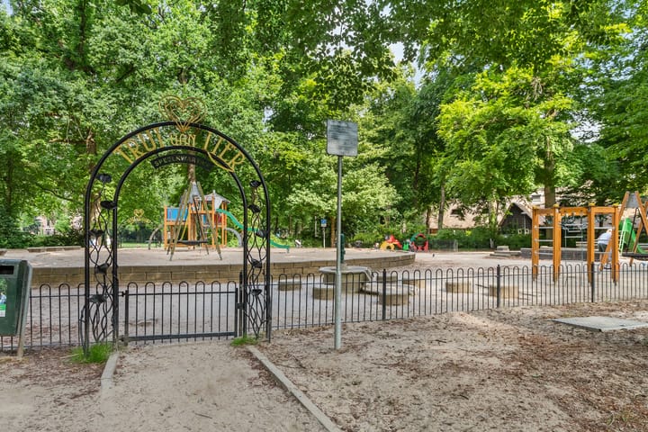 Foto 32 van Mecklenburglaan 20-B