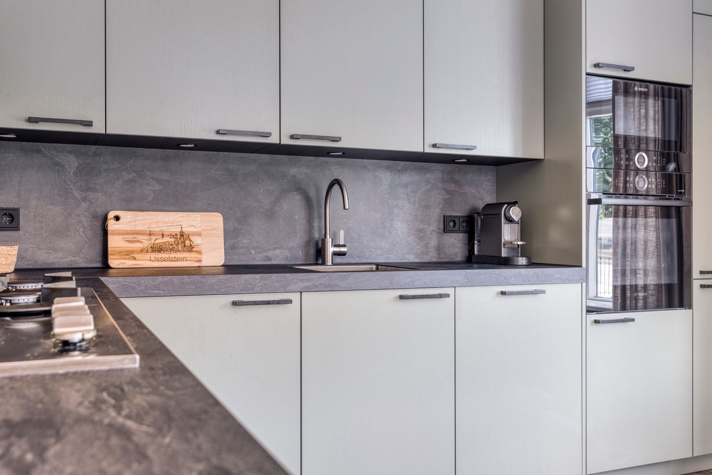 Foto 14 van Lopikerweg oost 197-A