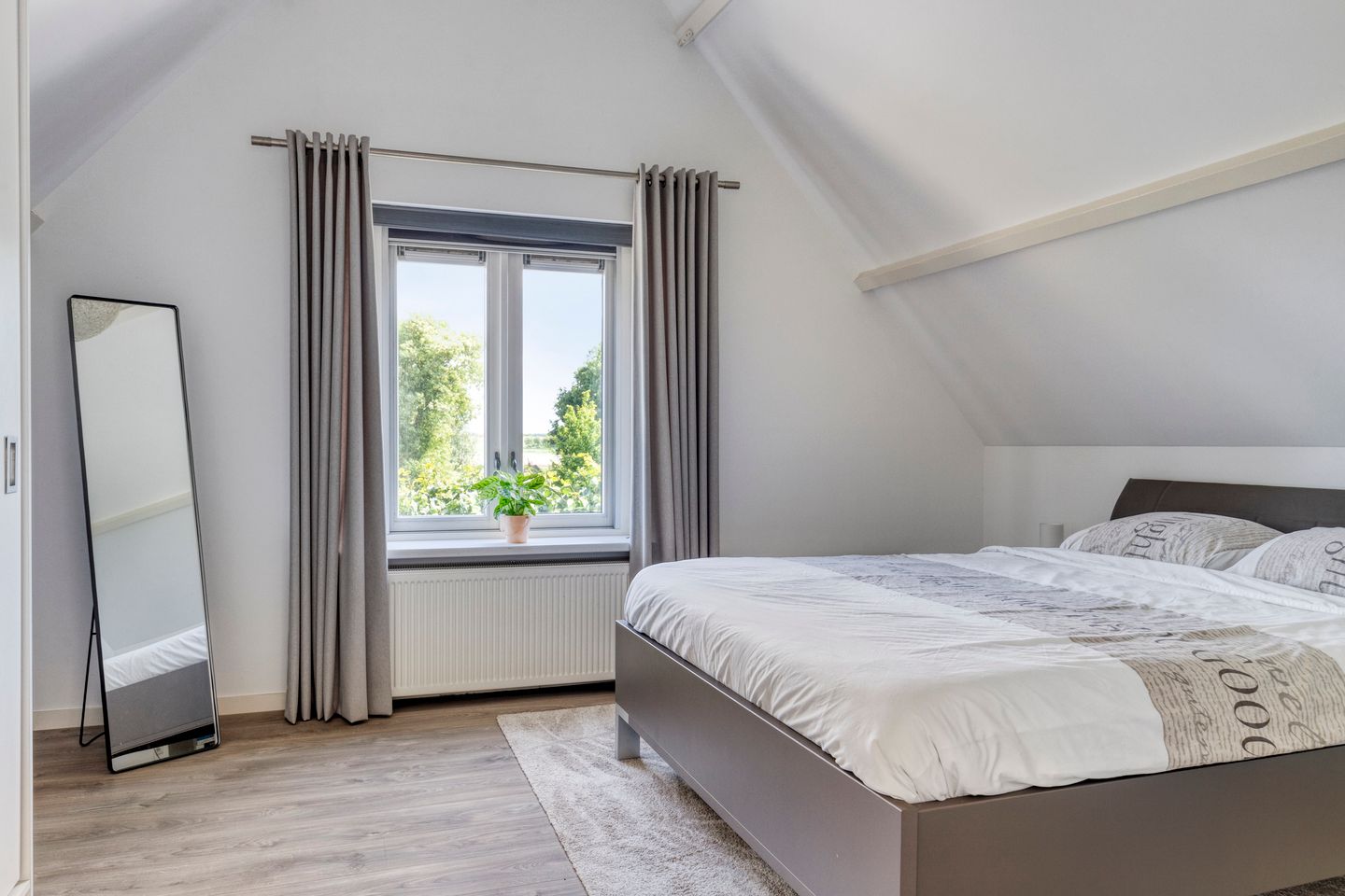 Foto 20 van Lopikerweg oost 197-A