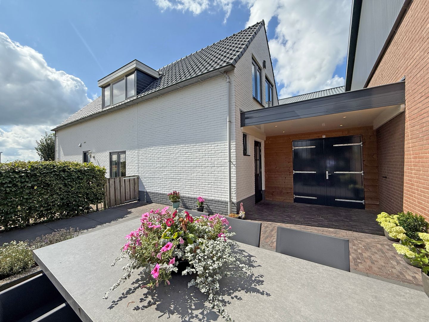 Foto 35 van Lopikerweg oost 197-A