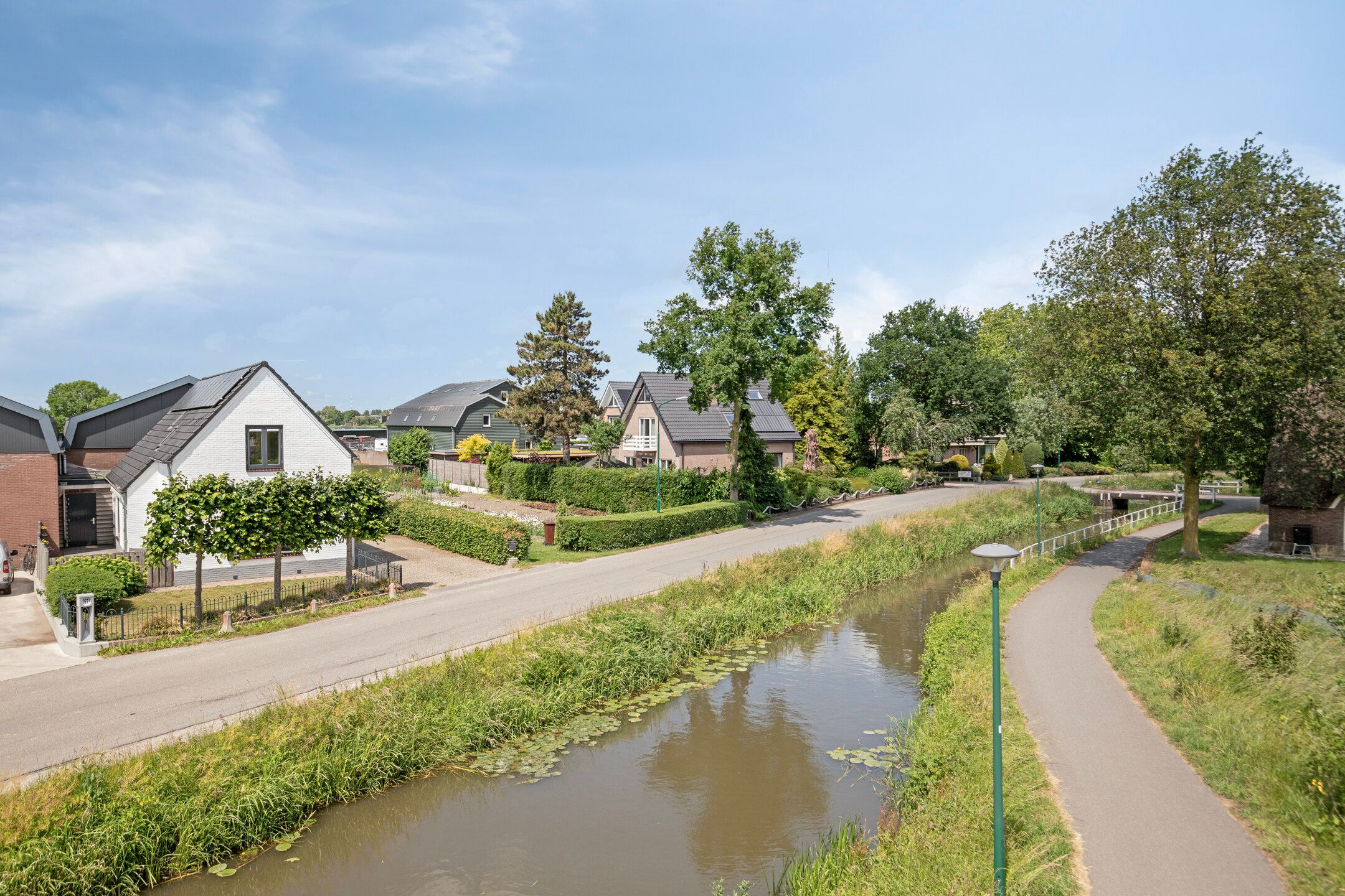 Foto 48 van Lopikerweg oost 197-A
