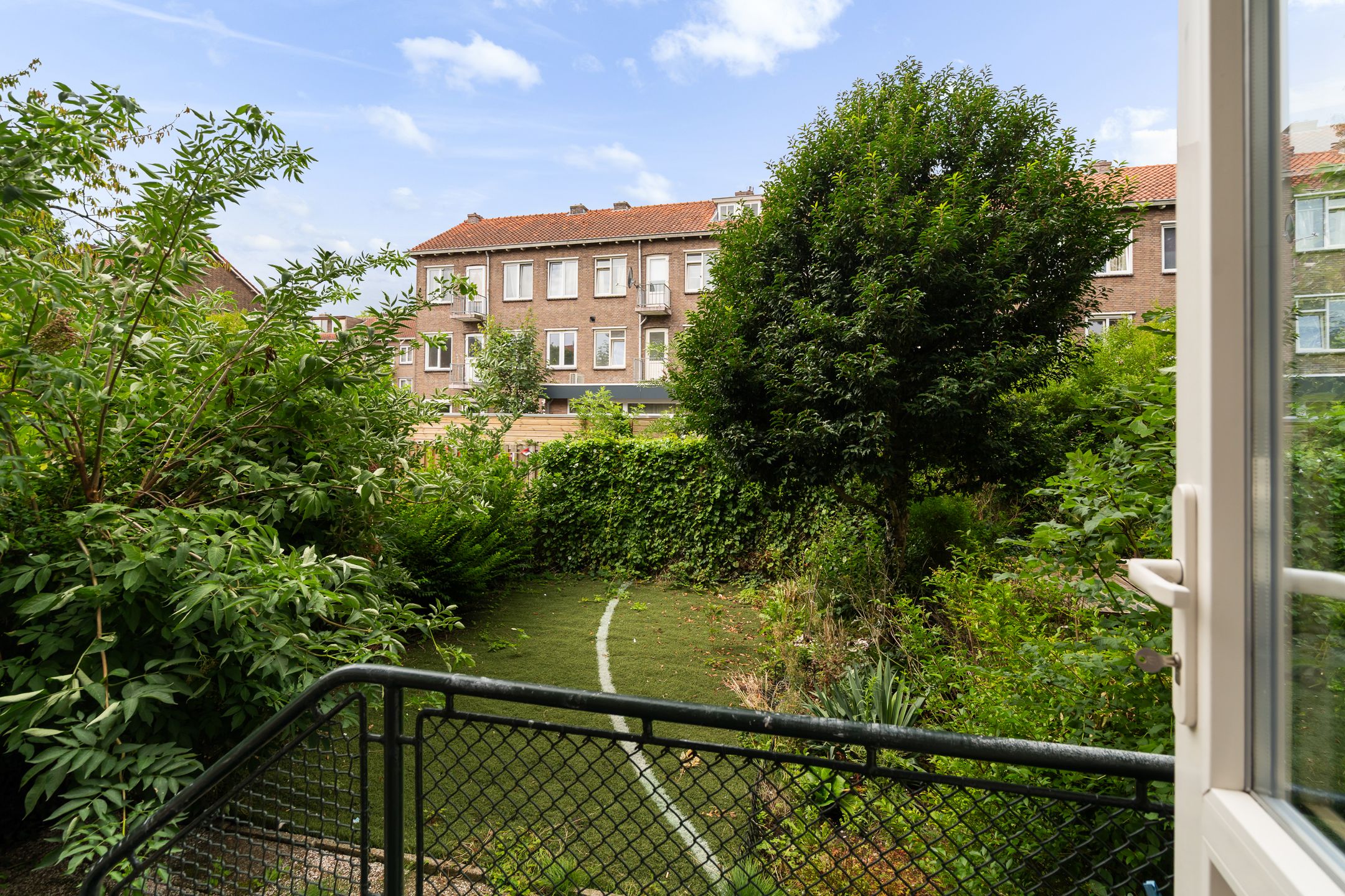 Foto 21 van Madeliefstraat 23-A