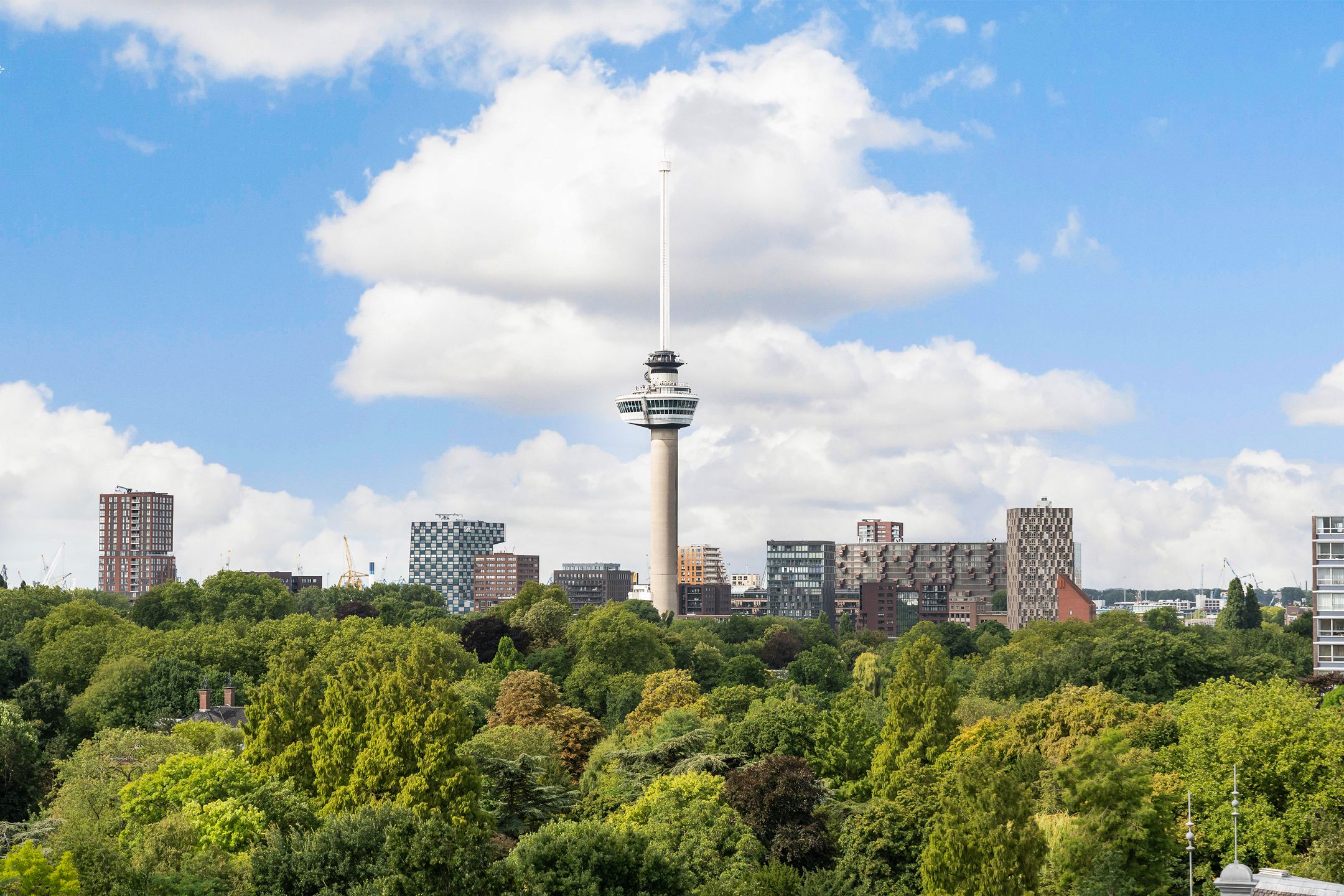 Foto 9 van Van Vollenhovenstraat 3-911