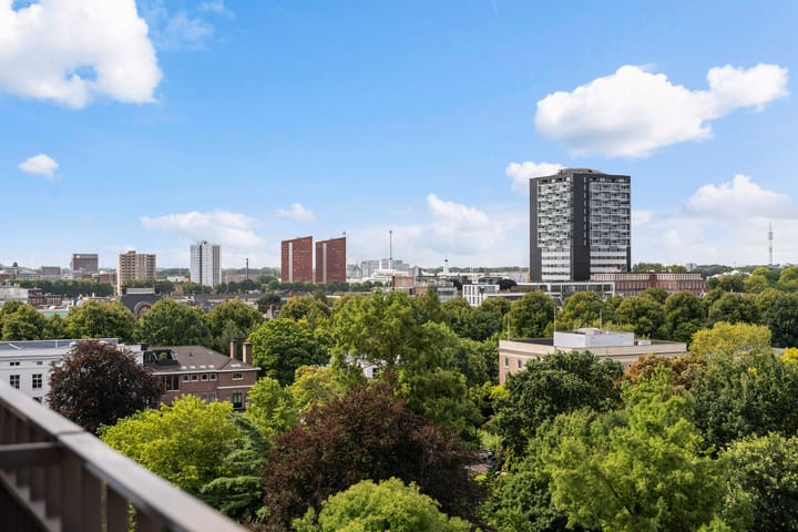 Foto 12 van Van Vollenhovenstraat 3-911