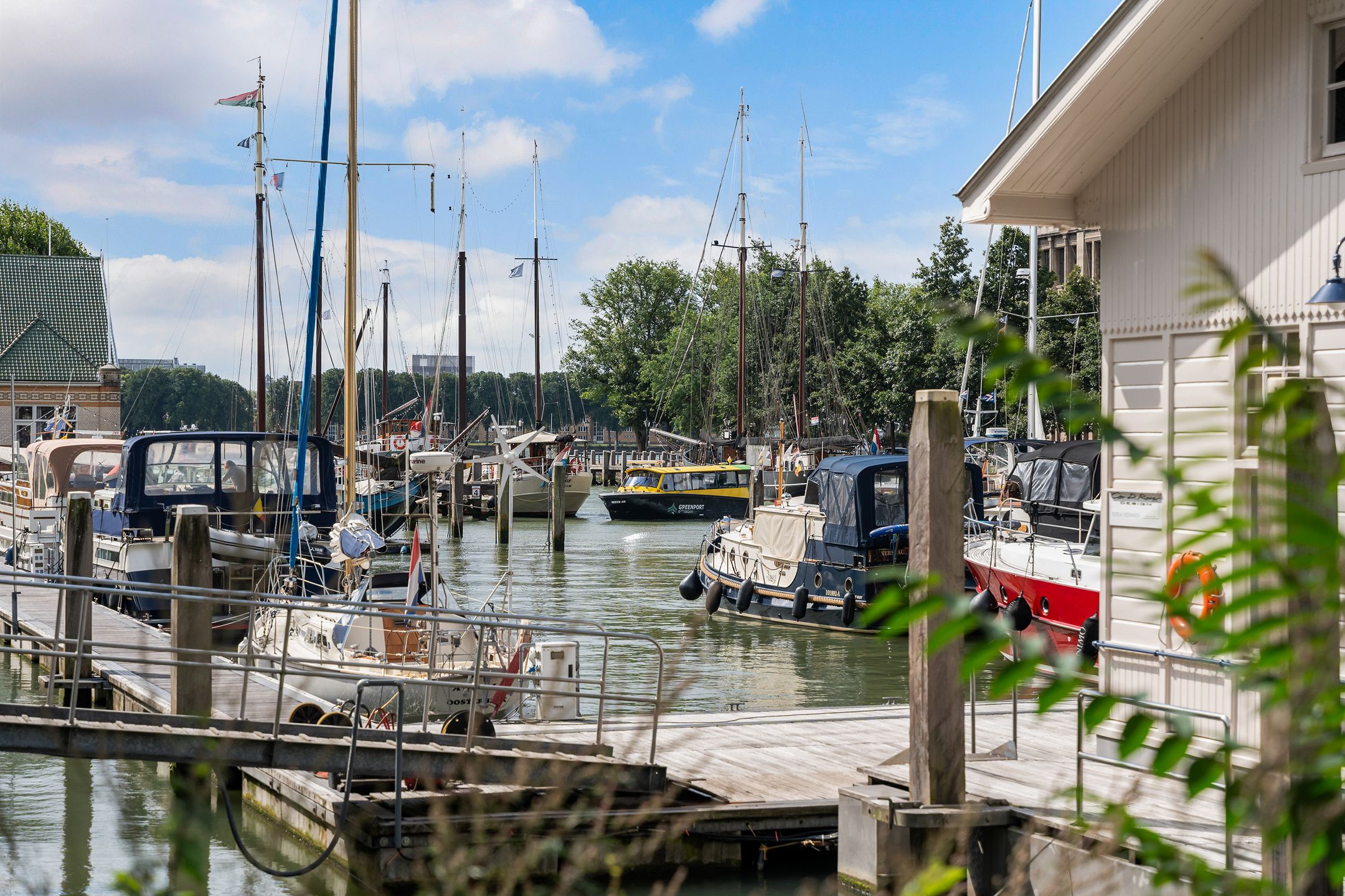 Foto 33 van Van Vollenhovenstraat 3-911