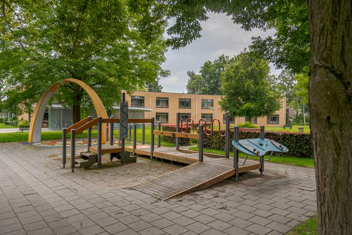 Foto 51 van Bongerd 17